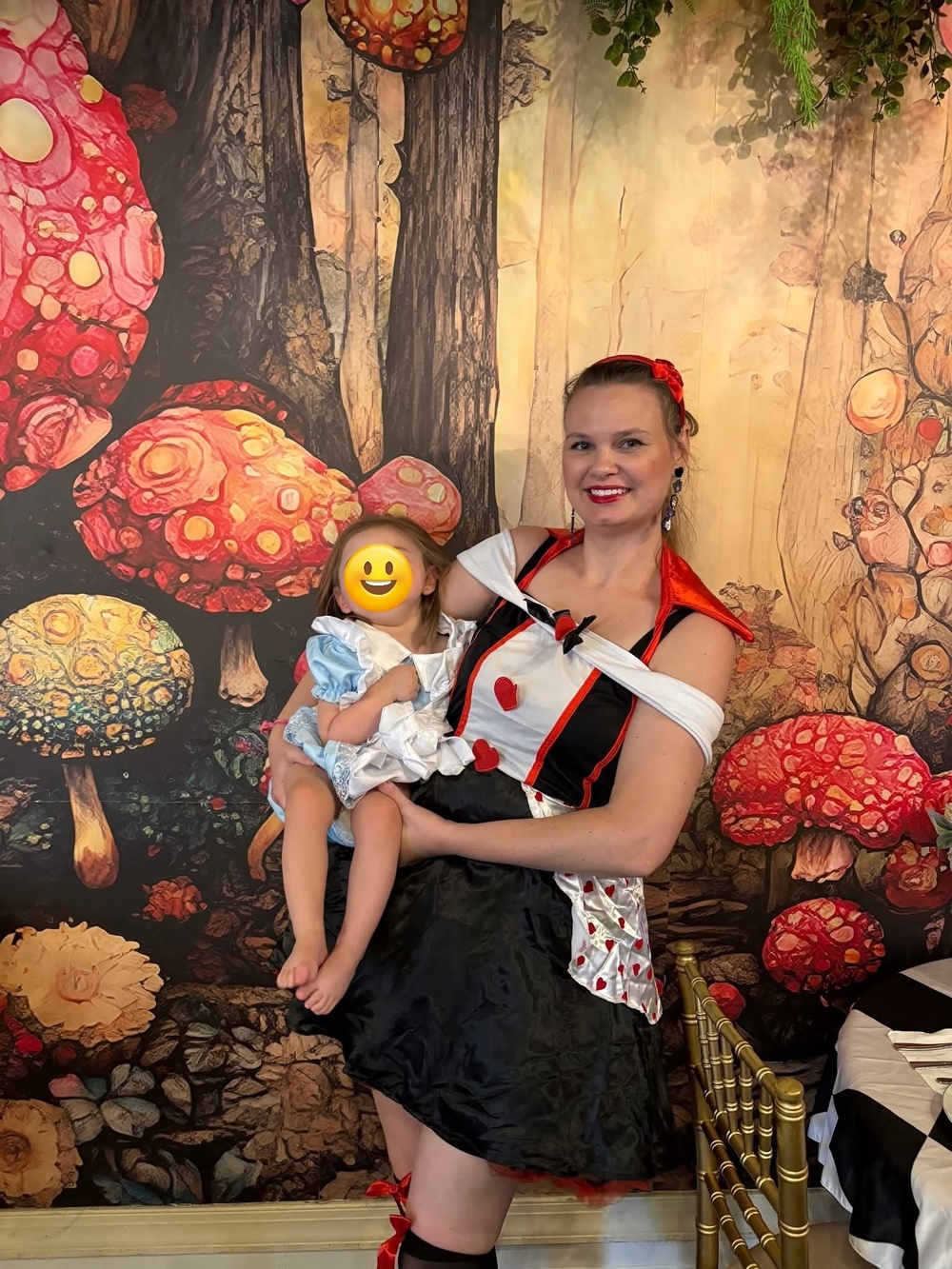 Queen of Hearts Costume Set β Alice in Wonderland